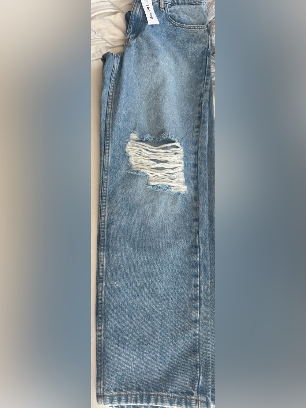 Light Blue Straight Leg Women's Jeans with Distressed Knee